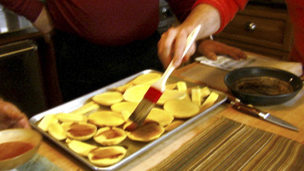 Easy Mangoes with Blue Cheese