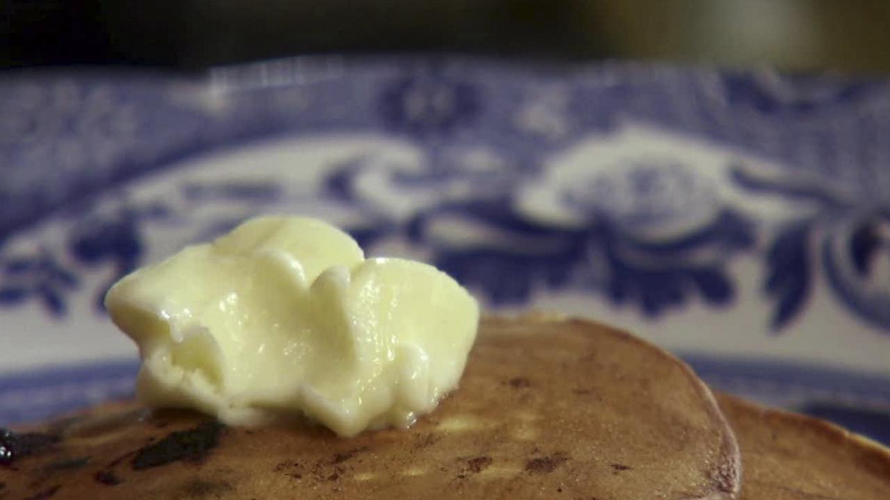 Ree's Lemon Blueberry Pancakes