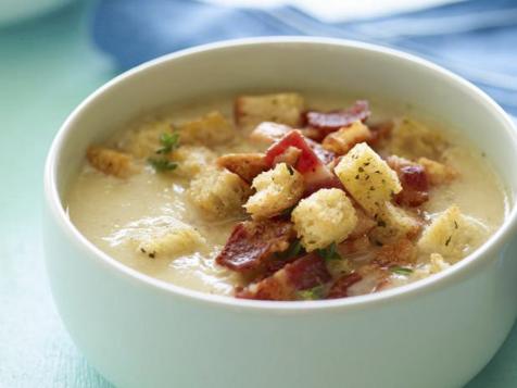 Giada's Cold Cauliflower Soup