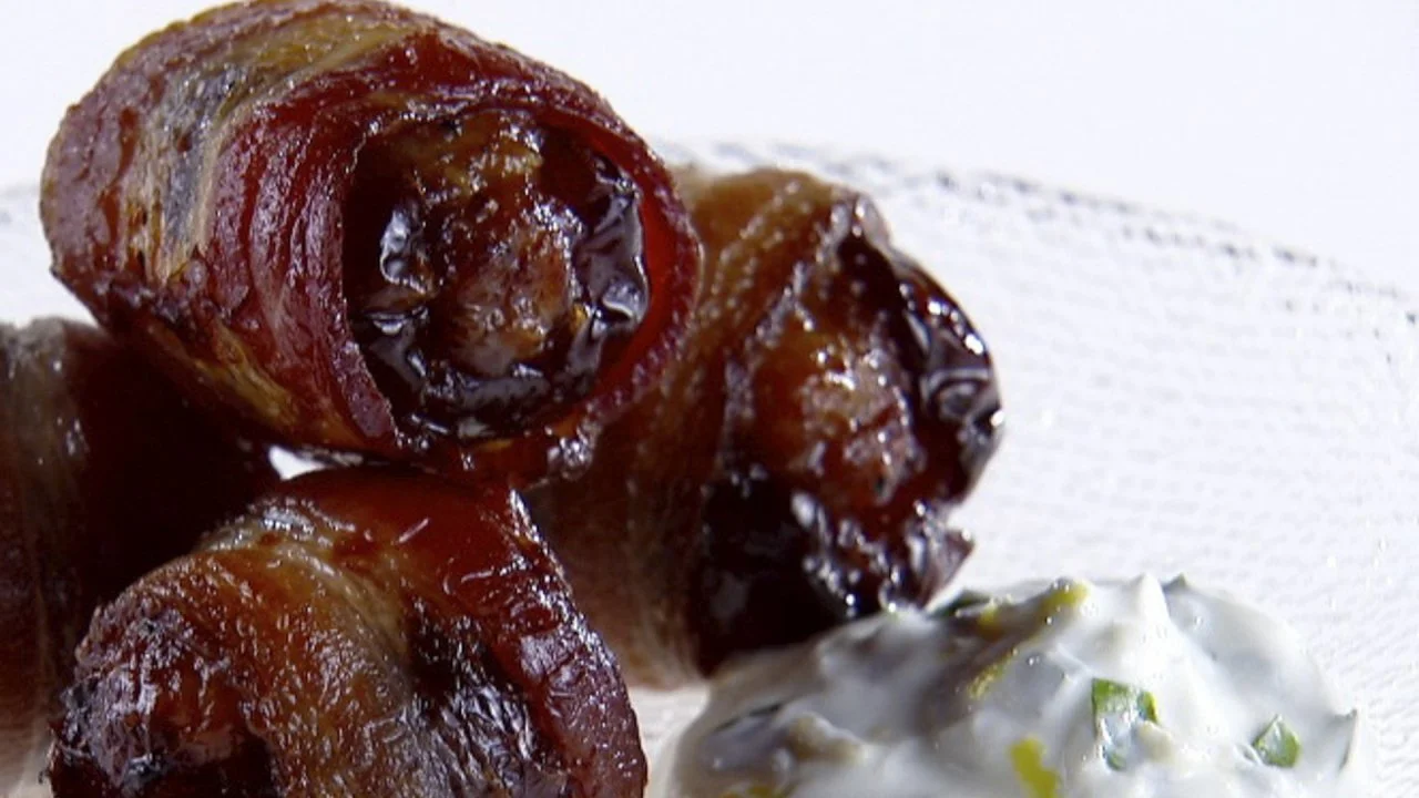 Crispy Bacon-Wrapped Dates
