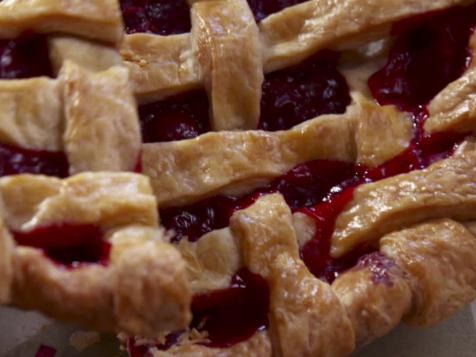 Cherry Pie with Ice Cream