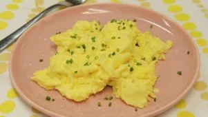 Sour Cream Scrambled Eggs