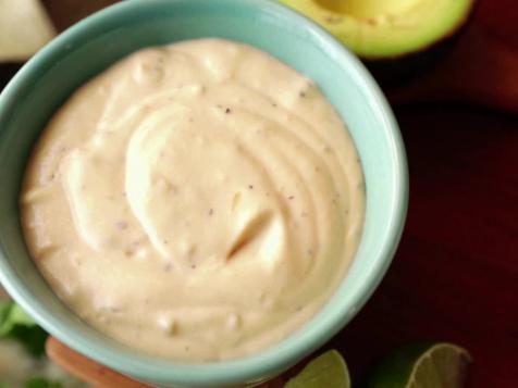 Damaris's Avocado Sour Cream