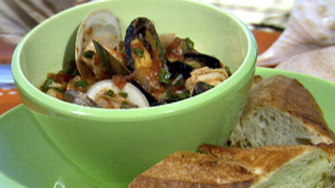 Beachside Cioppino