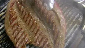 Beef Roast with Blue Cheese