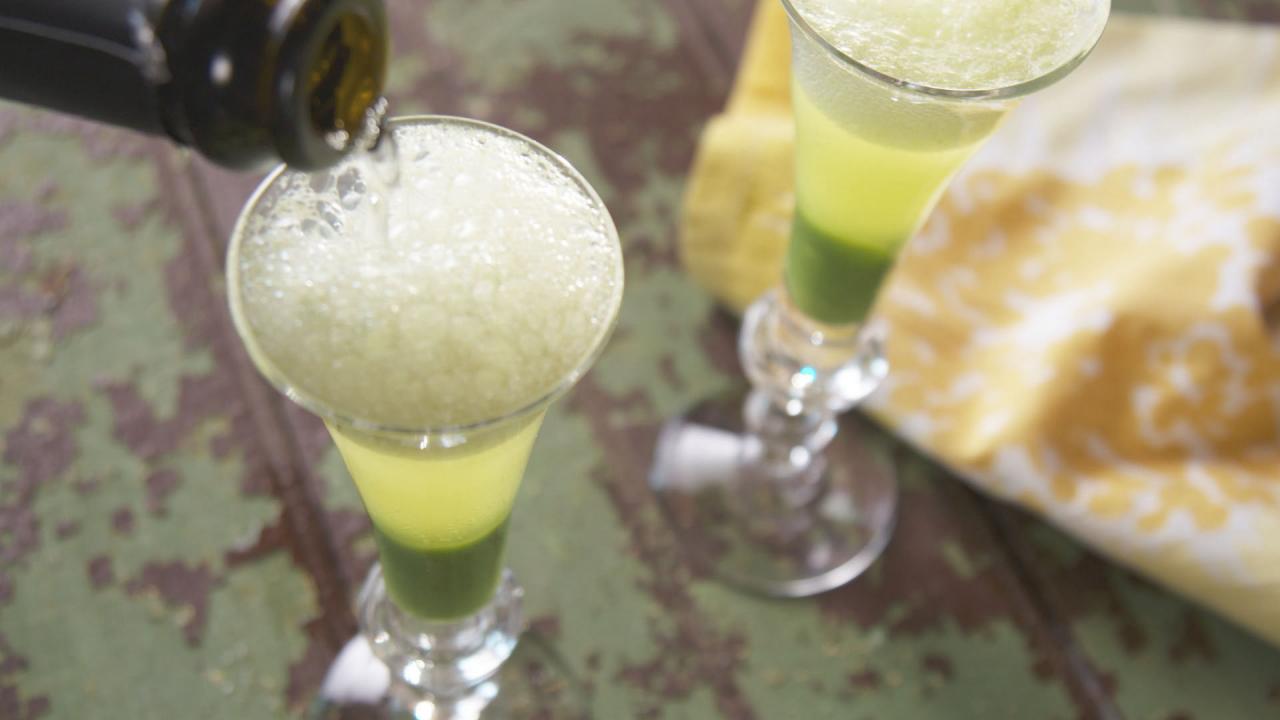 Nancy's Sweet Pea Mimosas