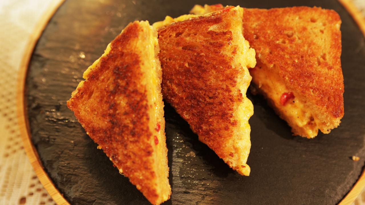 Grilled Pimento Cheese