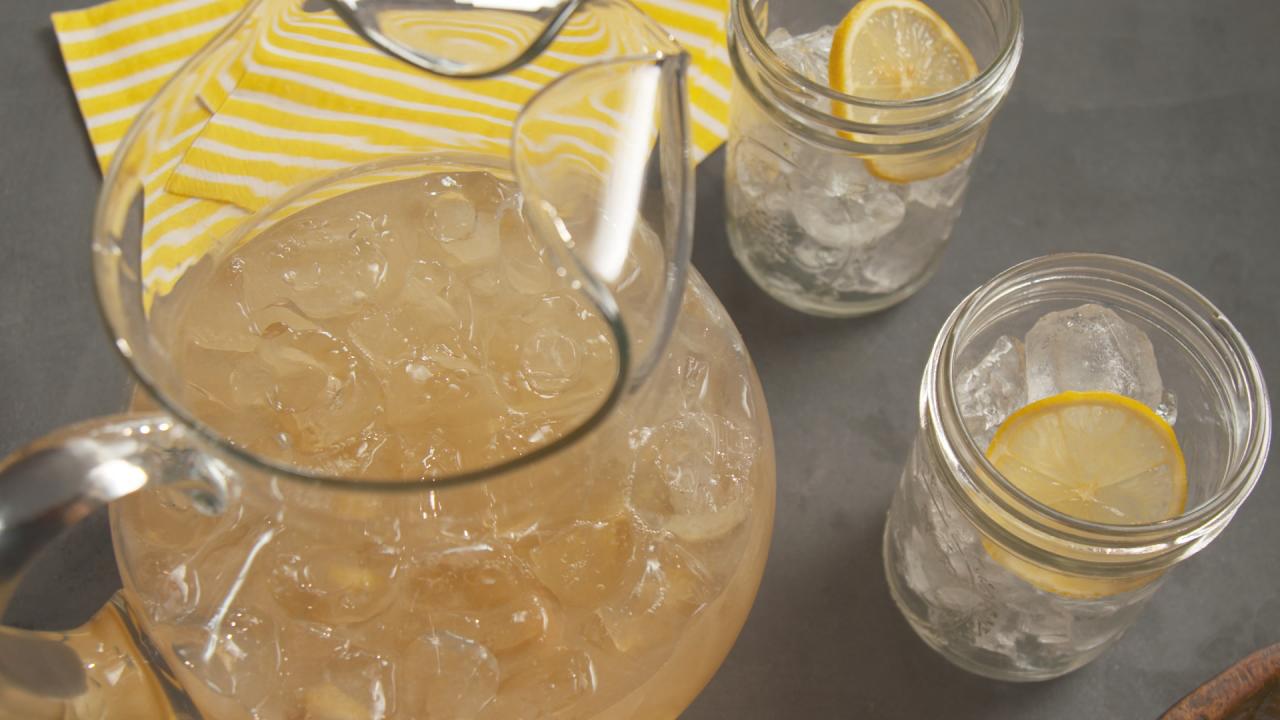 Honey-Ginger Lemonade