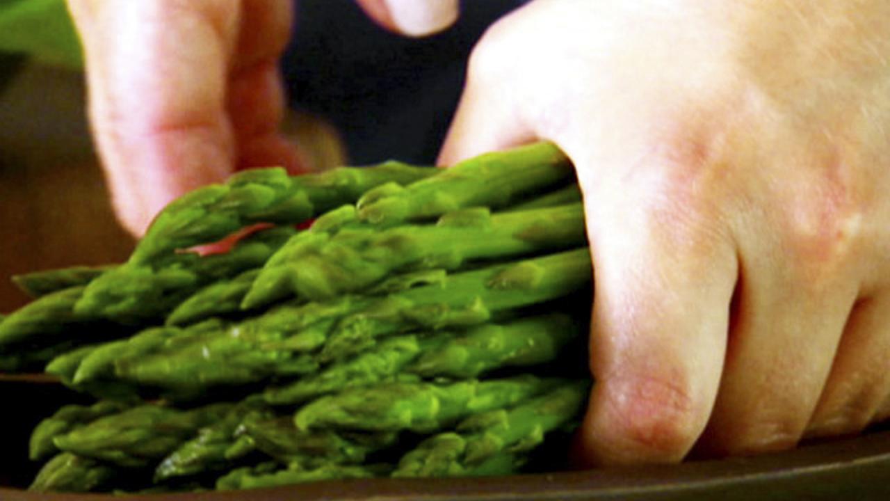 Sophisticated Asparagus Salad