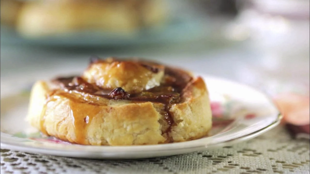 Cinnamon Roll Biscuits