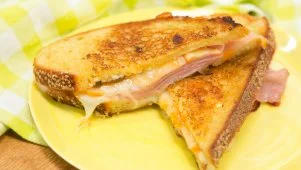 Pepper Jelly Grilled Cheese
