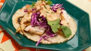 Fish Tacos with Chipotle Sauce