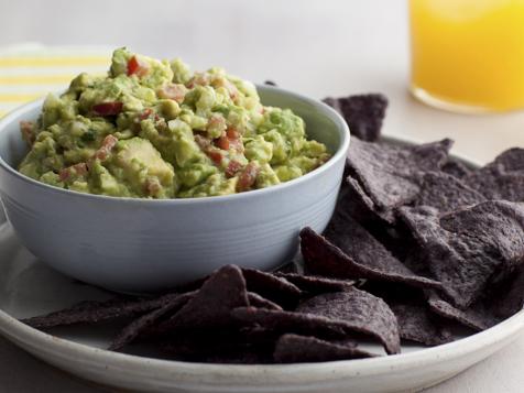 Make Alton Brown's Perfect Guacamole Dip