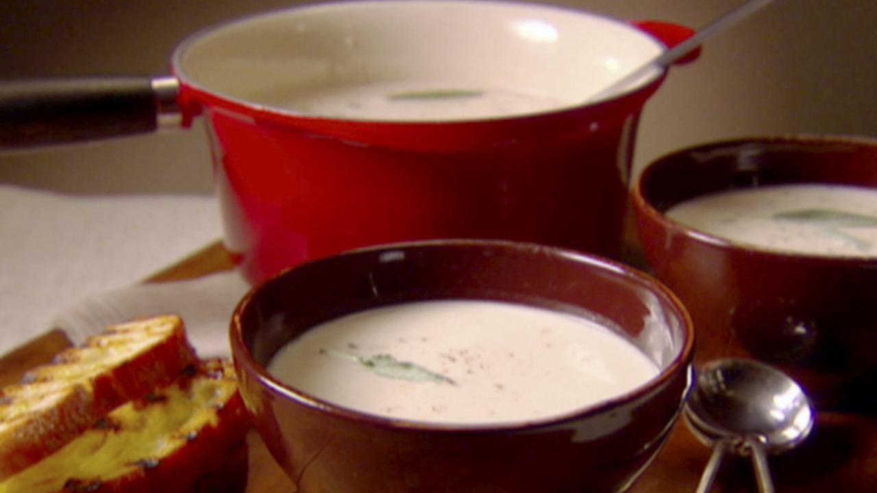 White Bean and Garlic Soup