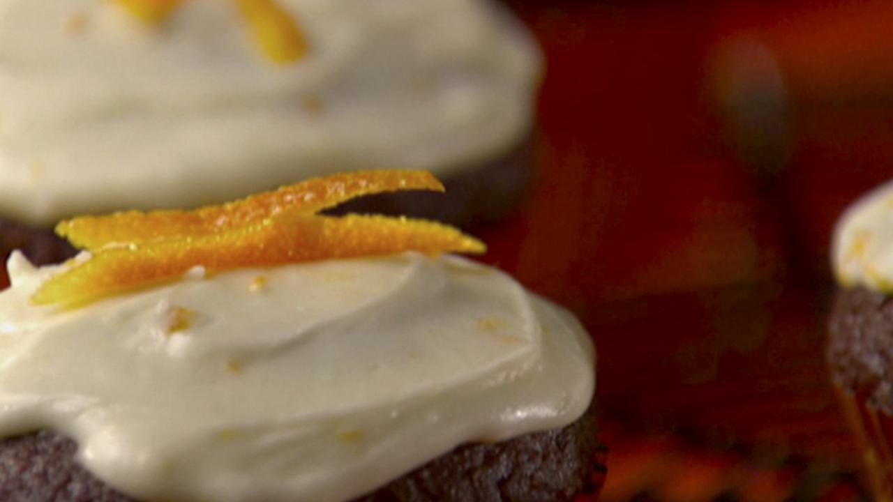 Spirited Halloween Cupcakes