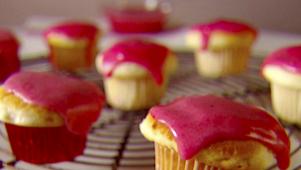 Strawberry-Glazed Cupcakes