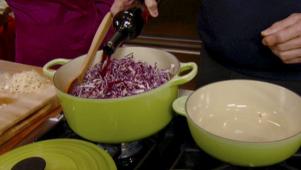 Red Cabbage with Apples