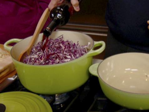 Red Cabbage with Apples
