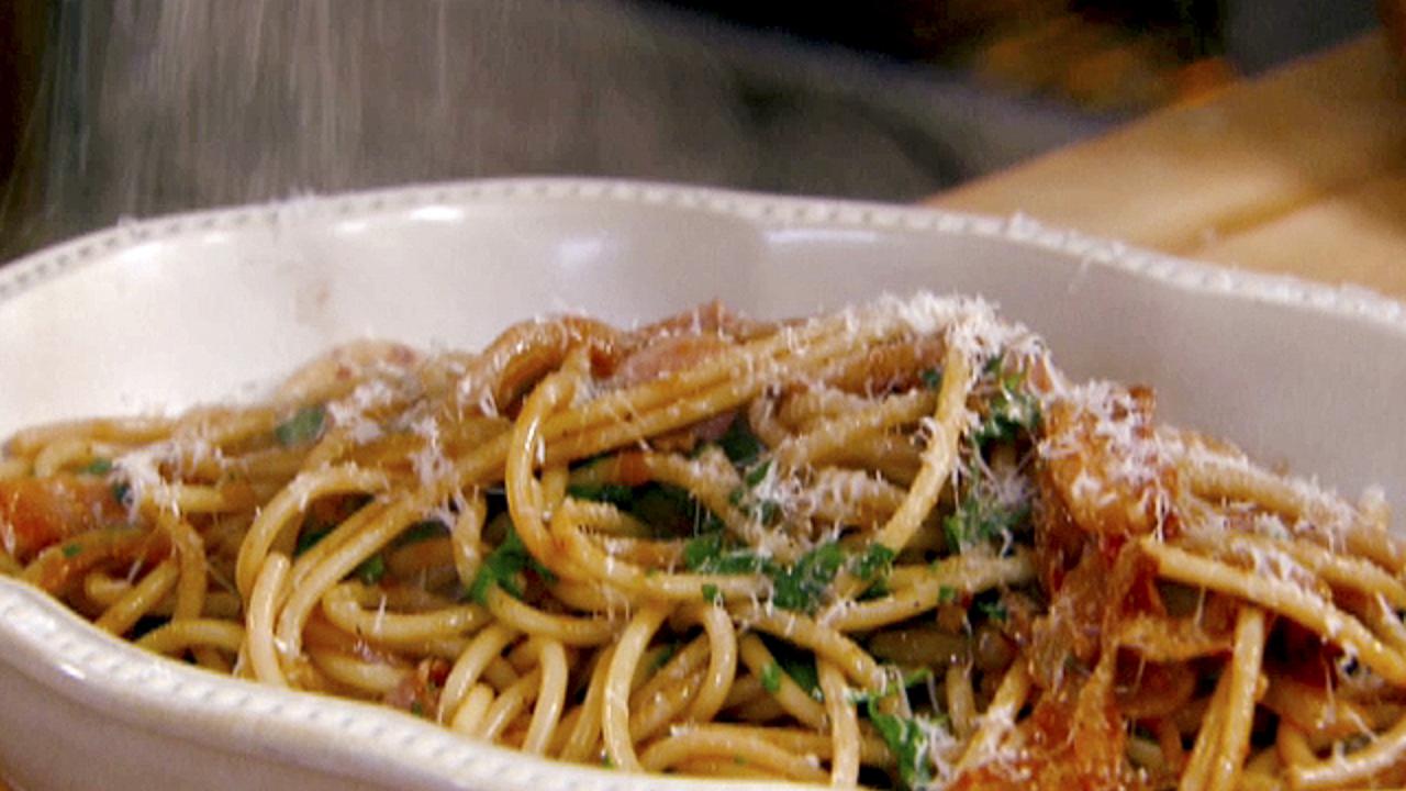 Bucatini With a Hearty Sauce