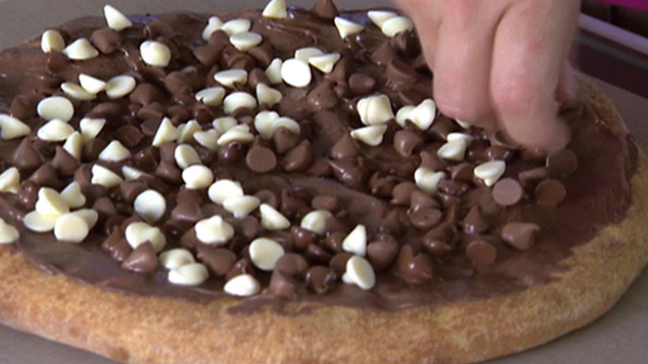Chocolate Pizza