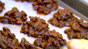 Cherry Almond Cocoa Clusters