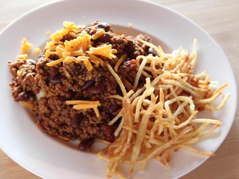 Ree's Chili Cheeseburgers