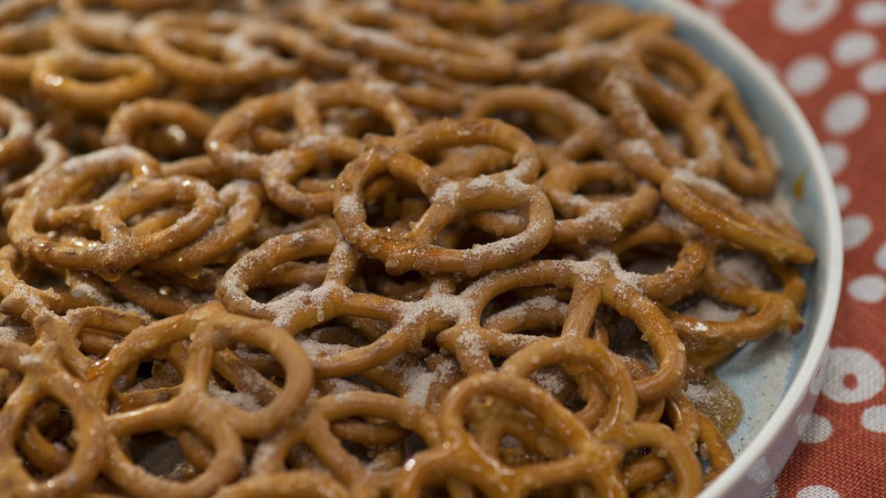 Cinnamon and Caramel Pretzels
