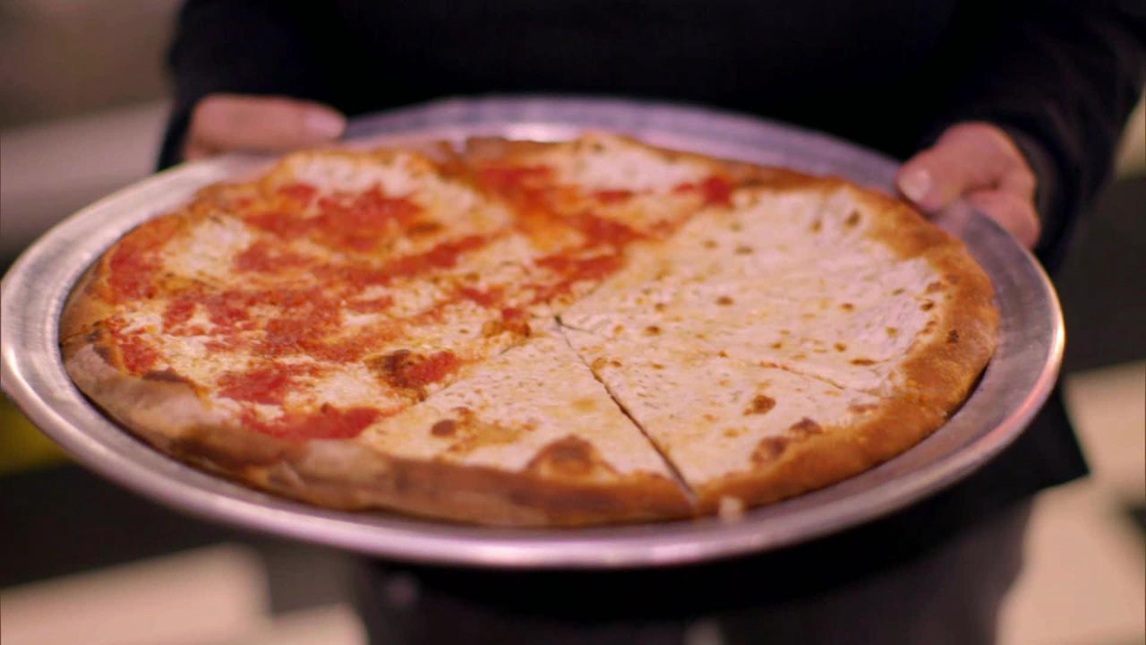 Totonno's Pizzeria Napolitana