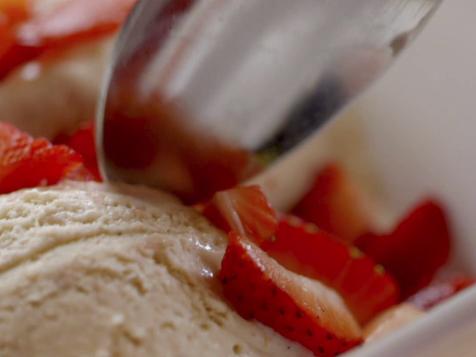 Ree's Strawberry Ice Cream