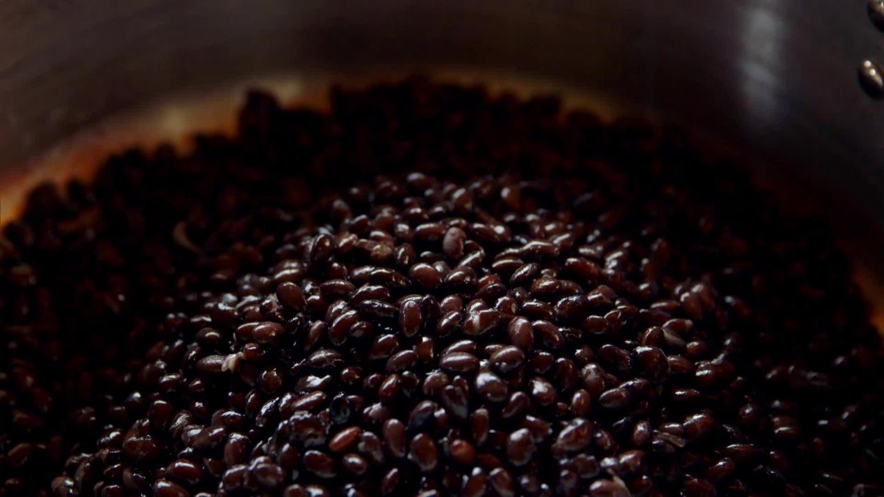 Ree's Tex-Mex Black Beans