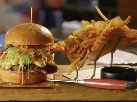 Bacon Mac-N-Cheese Burger