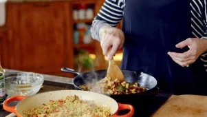Ree's Cashew Chicken