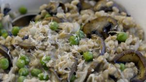 Giada's Mushroom-Pea Farrotto