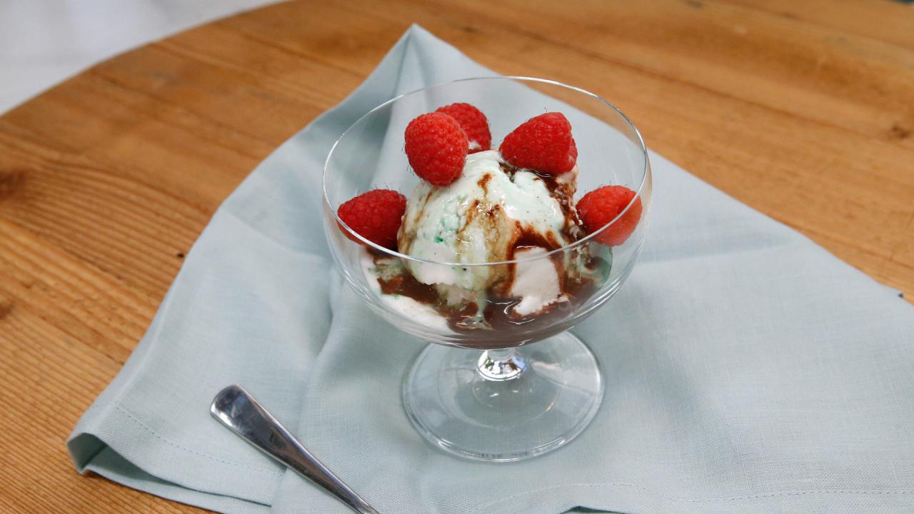 Creme de Menthe Sundae with Homemade Chocolate Sauce