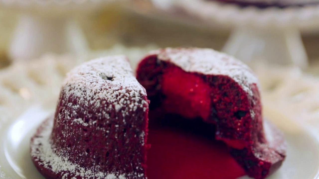 Red Velvet Lava Cakes