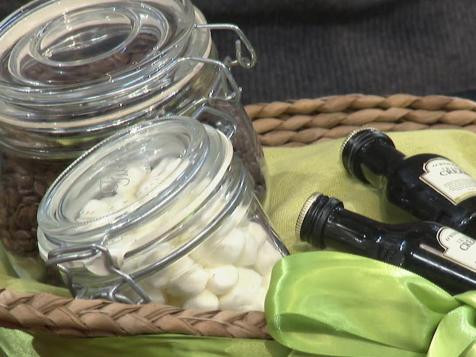 DIY Holiday Gift Baskets