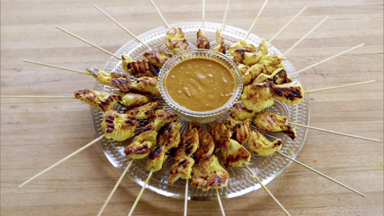 Chicken Satay and Peanut Sauce