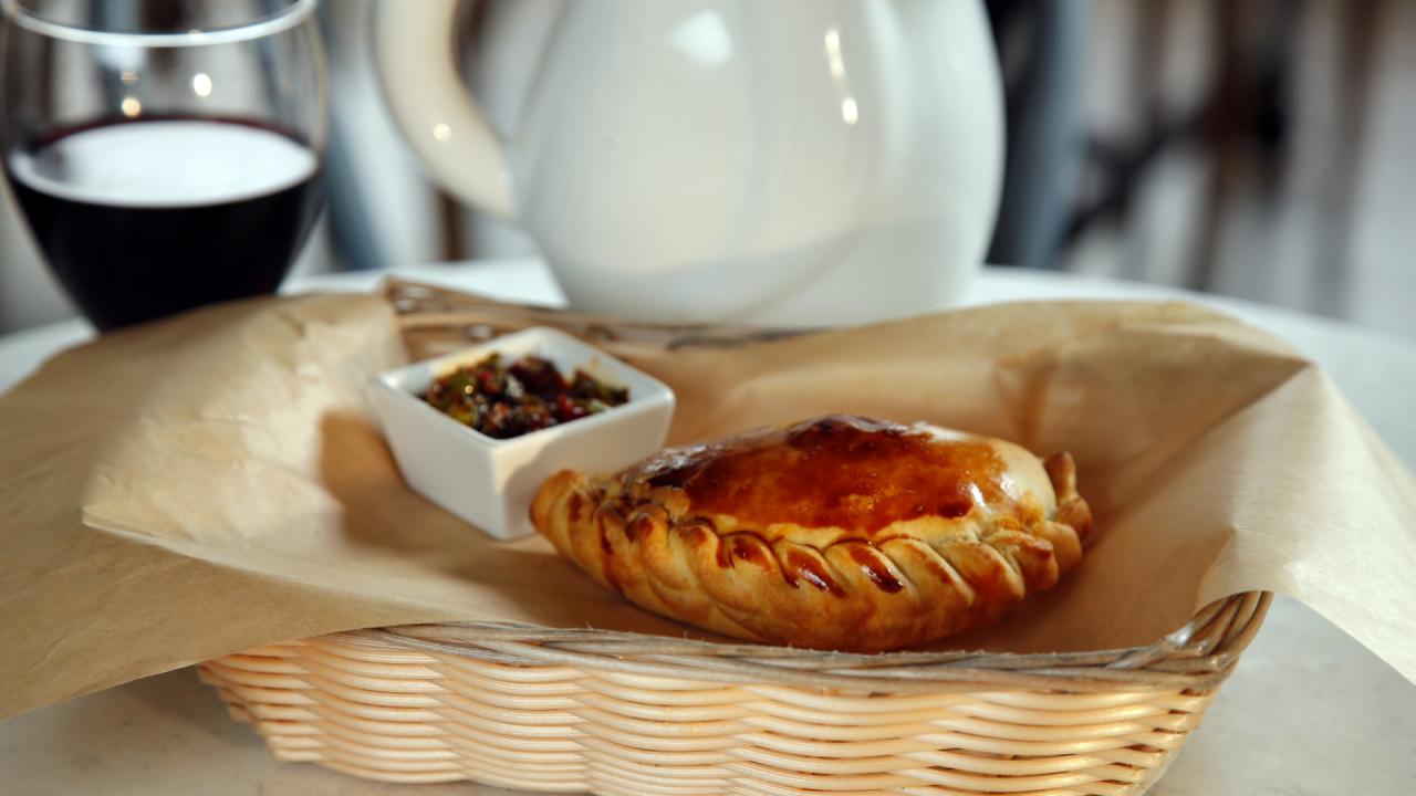 Maria Empanada