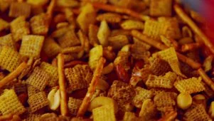 Ree's Party Mix