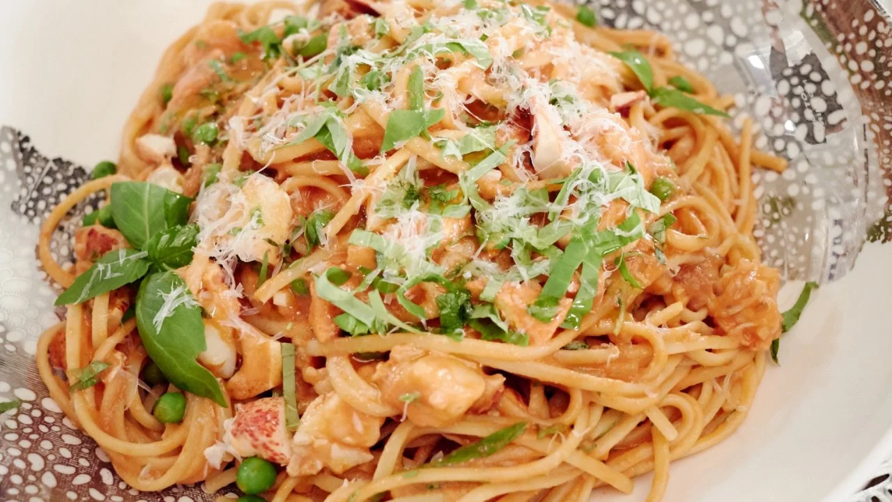 Creamy Lobster Linguine