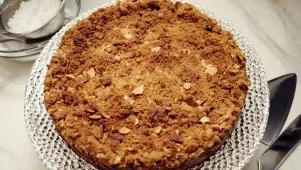 Chocolate-Almond Cheesecake