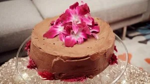 Angel Food Cake with Frosting