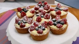 Sunny's Vanilla Pudding Pies