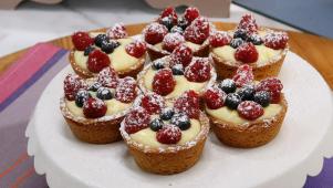 Sunny's Vanilla Pudding Pies