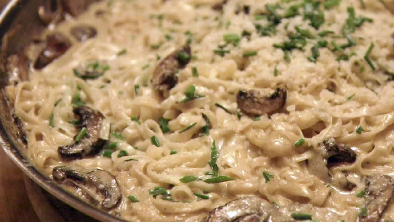 Fettuccine with Truffle Butter