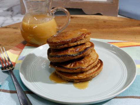 Gingerbread Cookie Pancakes