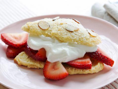 Lighter Strawberry Shortcake
