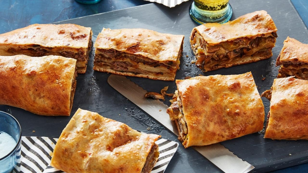 Cheesesteak Garbage Bread