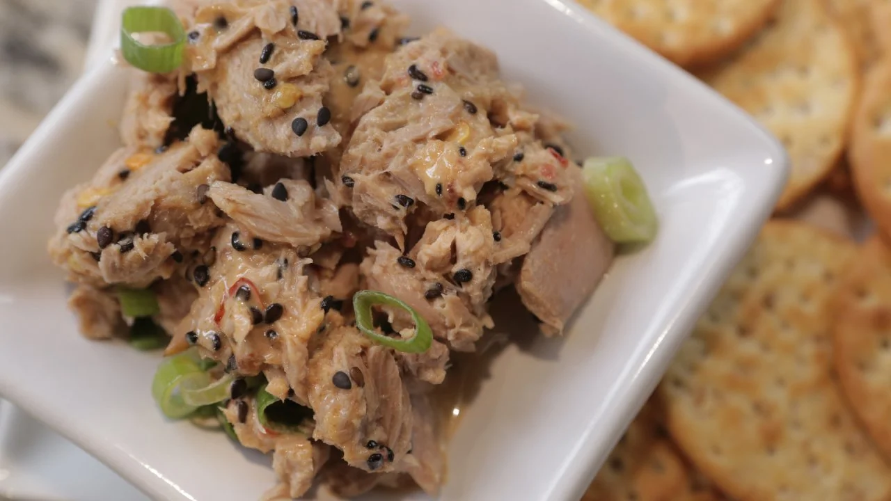 Spicy Sesame Tuna Salad