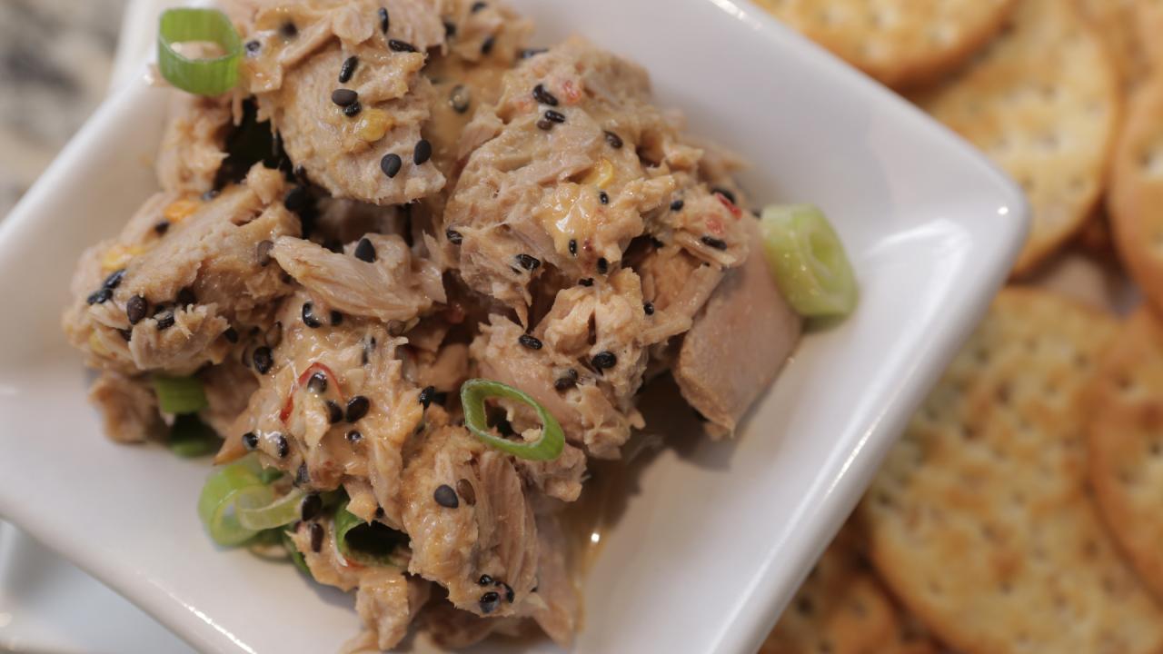 Spicy Sesame Tuna Salad